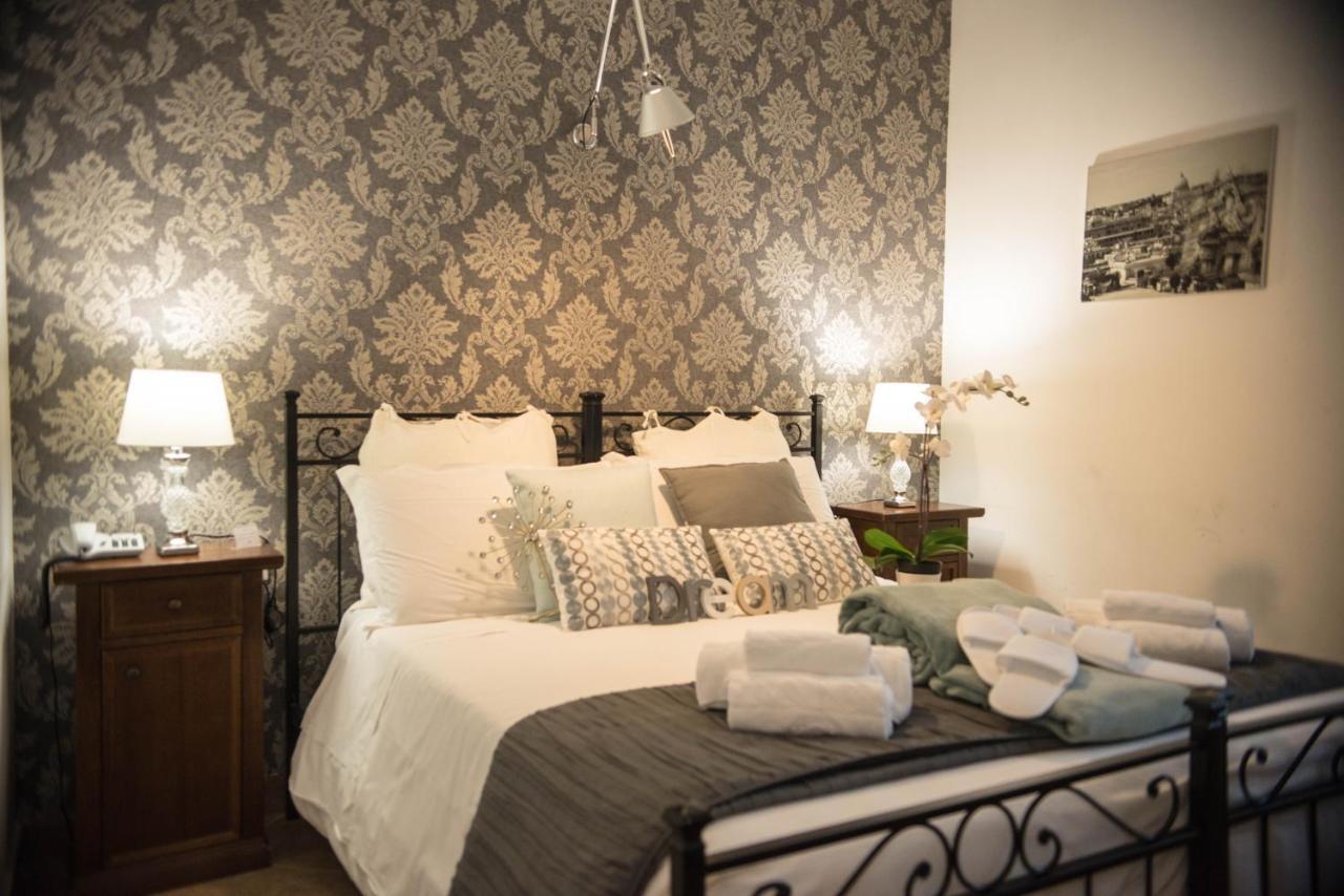 Hotel La Residenza Dell'Angelo Nuova Roma Esterno foto